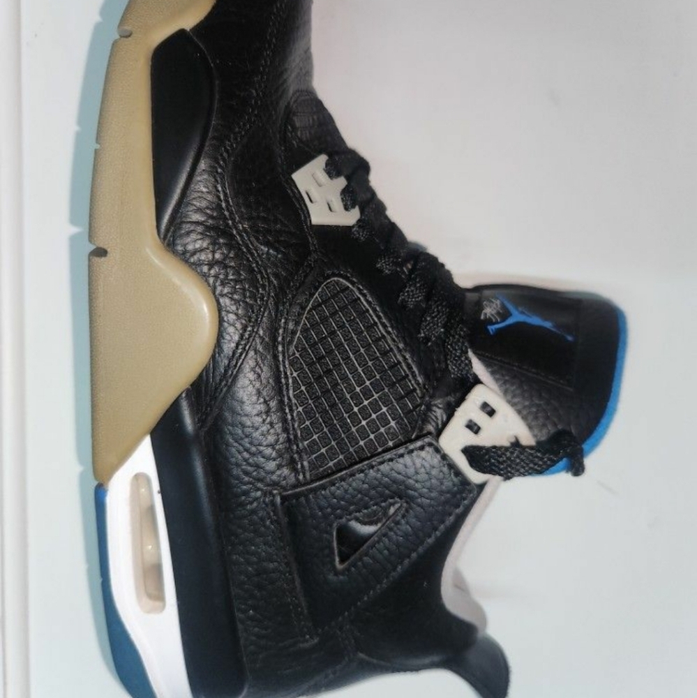 Nike Retro 4 - Picture 3 of 4